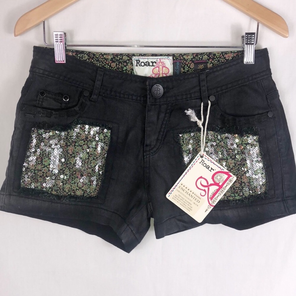 NWT ROAR Black Denim Shorts with Floral Detail